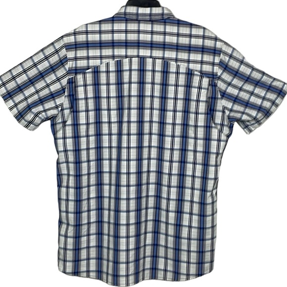 EUC The North Face Men’s (Sportsman) Blue Plaid Short-Sleeve Button-Up Size XL - Picture 3 of 13